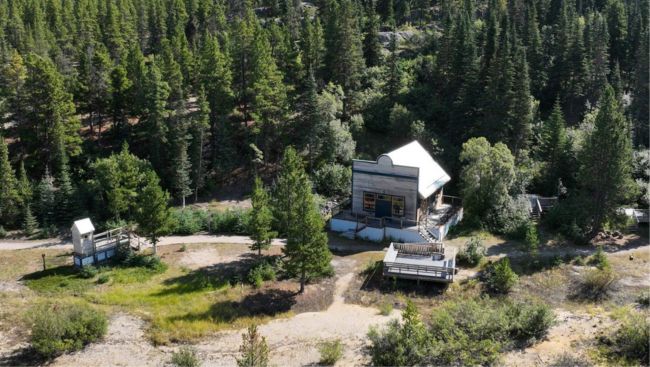 Trump family fortune began in a Canadian brothel-hotel