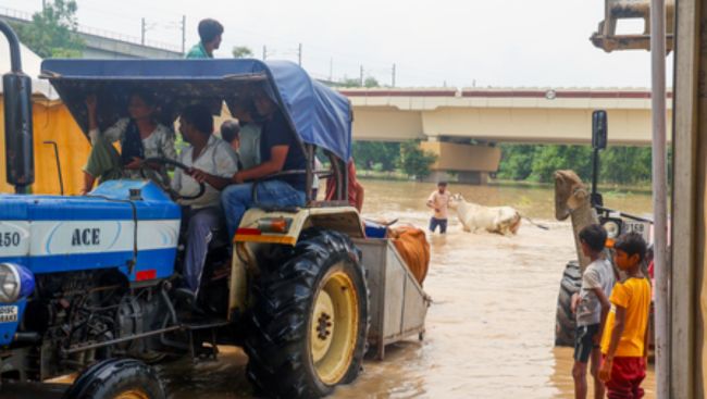 Heavy flooding in Delhi; relief camps set up in affected areas