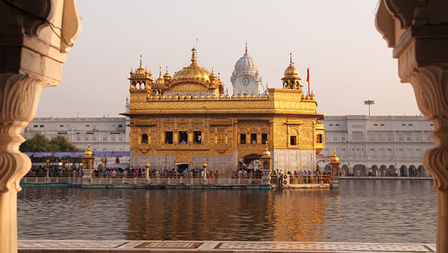 SGPC Declares Golden Temple Complex ‘No-Vehicle’ Zone