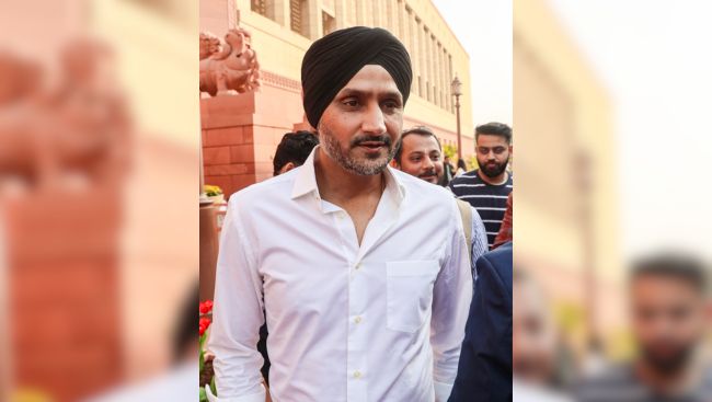 Harbhajan Singh says 'Satyameva Jayate' as court discharges Kejriwal, Sisodia in liquor policy case