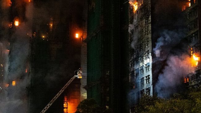 Hong Kong Canadians reeling after deadly highrise inferno