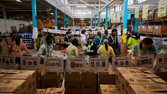 Iran war the latest crisis affecting food banks as usage in Toronto hits record high