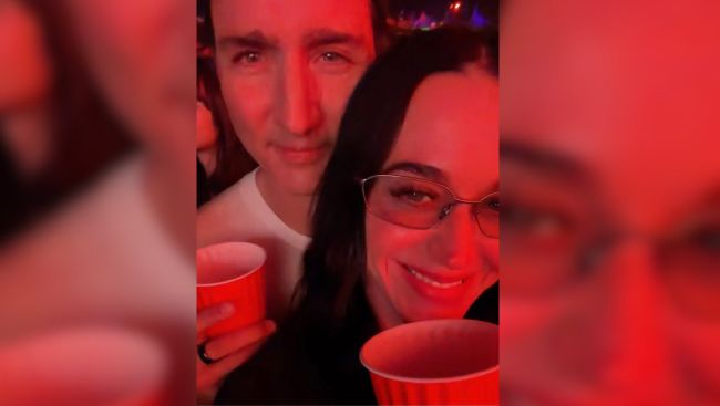Katy Perry shares photos of Justin Trudeau at Coachella