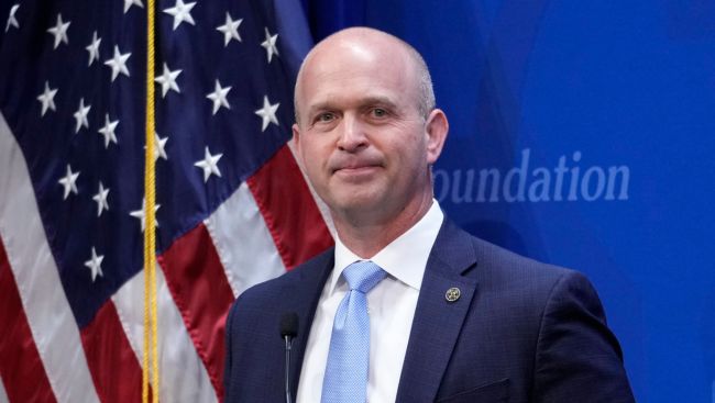 Head of hard-right U.S. think tank no longer set to meet Carney's cabinet