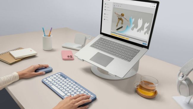 A medley of tech gifts for everyone on your holiday shopping list