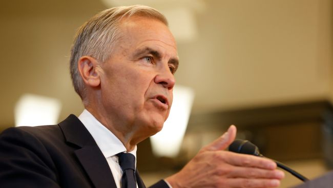 PM Carney unveils $11 billion in funding to make 6 icebreakers in Quebec