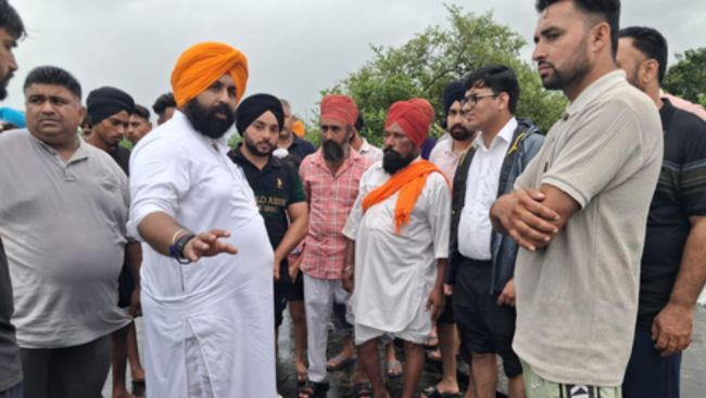 Punjab Cabinet ministers reach out to flood-affected areas