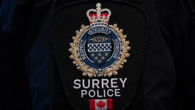 Man dead, another injured when shots were fired at a vehicle in Surrey, B.C.