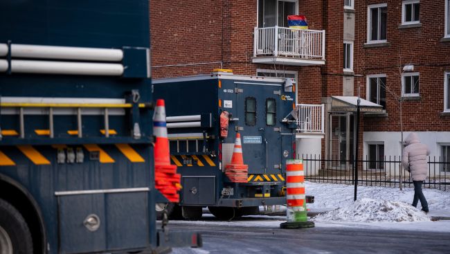 Strong winds leave thousands in the dark in Central Canada, Maritimes