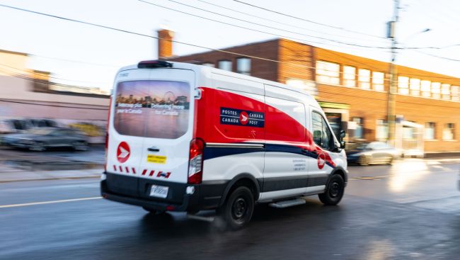 Unionized Canada Post workers to vote on deal starting July 21