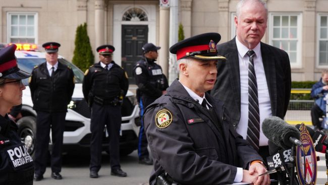 Police search for two suspects after U.S. consulate in Toronto hit by gunfire