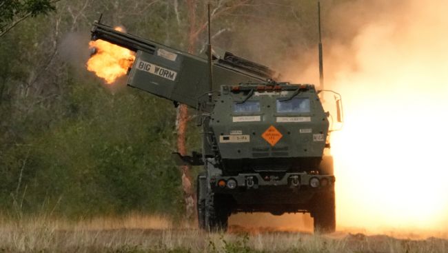 U.S. secures contract to sell artillery rocket systems to Canada: Pentagon