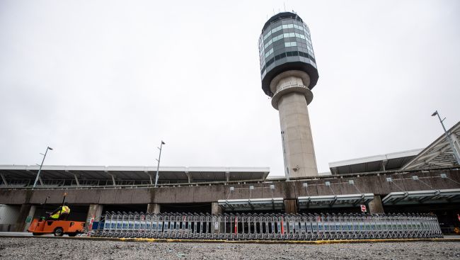 Vancouver airport hijacking suspect Shaheer Cassim makes video court appearance