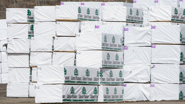 West Fraser to shut mill in 100 Mile House, B.C., amid market challenges