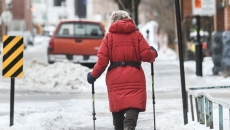 Sharp rise in 911 calls in Montreal as wintry weather hits Eastern Canada