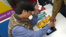 How Aadhaar, The Largest Biometric Database, Treated Man With 6 Fingers