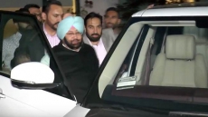 Video: Shoes Hurled As Capt Amarinder Singh Faces Pro-Khalistan Slogans By Protesters In California