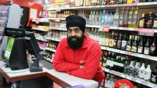 Turban Saved My Life: British-Indian Sikh Gurpal Singh Survives Bottle Hit On Head By Shoplifter