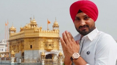 Someone Tried To Teach Sikhism To Harbhajan Singh. Bhajji’s Reply Was Absolutely Epic