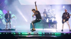 Calgary Radio Host Accuses Hedley Frontman Of Sexual Misconduct