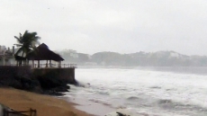 Canadian Flights Scheduled To Mexico Resume After Hurricane Patricia Weakens