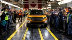 Ford adding 400 jobs at Oakville, Ont., plant to produce new Edge crossover SUV
