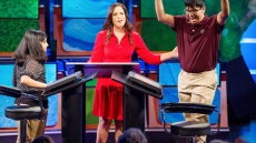 14-Year-Old Indian-American Boy Karan Menon Is National Geographic Bee Champion