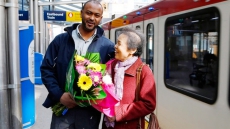 'Very Grateful:' Driver Returns Birthday Cash To Woman Who Left Purse On Train