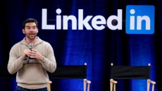 LinkedIn Shares Tumble On Weak Forecast For 2016