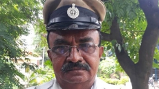 Bengaluru Traffic Cop Stops President Pranab’s Convoy To Make Way For Ambulance