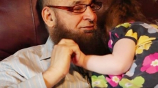 Video: The Touching Story Of A Muslim Immigrant Who Only Fosters Dying Children