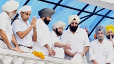 Rajmata's Ashes Immersed At Kiratpur Amid Prayers By Captain Amarinder Singh, Family Members