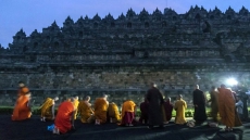 Gambler Buddhist Monk In US Gets Jail For Stealing From Temple