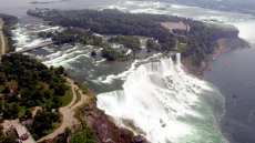 Plan To Dry American Falls At Niagara To Repair Bridges Could Be Canadian Tourist Boon