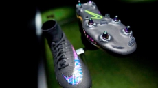 Nike Unveils Its First Self-Lacing Sneaker