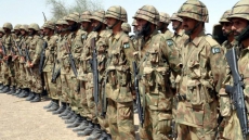 Political deadlock persists in Pakistan as army plays 'facilitator'