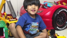 WATCH: This 6-Year-Old Boy Is Making $11 Million A Year On Youtube Reviewing Toys