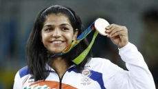 Haryana Sports Minister Rejects Olympic Wrestler Sakshi Malik's Claim