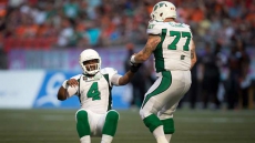 Saskatchewan's Darian Durant leaves game against B.C. with apparent injury
