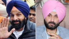 Navjot Sidhu Screams At The Akalis, Saying They Were 'Banaras De Thug'