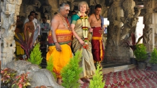 UK Leader Theresa May To Appear In US Vogue Magazine