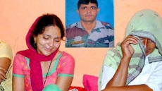 Indian Soldier Beaten To Death For Trying To Stop Men From Harassing Girl,Draws Praise From Pakistan