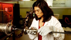 Mumbai-Born Indo-Australian Scientist Develops Microfactory To Tackle E-Waste Hazard