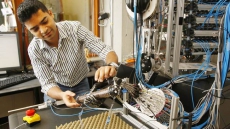 Indian-Origin Computer Engineer's Five-Fingered Robotic Hand Learns On Its Own