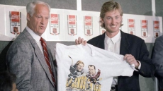 Wayne Gretzky Says The World Has Lost 'Greatest Hockey Player Ever'