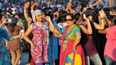 Watch: This Video Of Best Friends Dancing Together At A Wedding Will Leave You In Splits