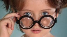 Teenage girls 'dumb down' for boys: Study