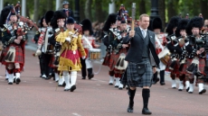 Commonwealth Games Queen's baton relay arrives in Scotland