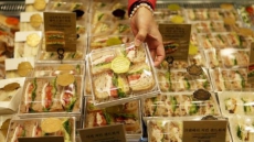 BBC Journalist's 'Sandwich Hack' Leaves Twitterati 'Baffled'