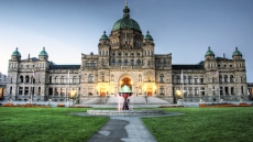Beverley McLachlin To Investigate B.C. Legislature Spending Allegations